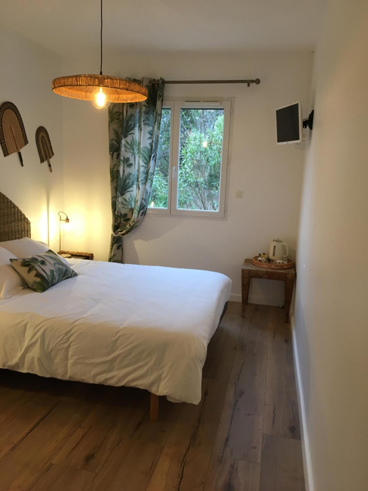 La Closerie Hotel Villeneuve-les-Beziers Luaran gambar